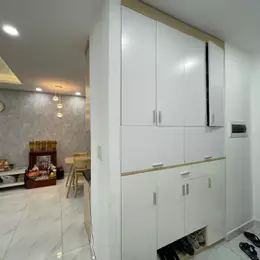 Chính chủ bán căn hộ 2PN 74m2 tại Chung Cư Garden Gate Phú Nhuận