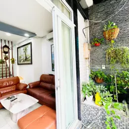 Chính chủ bán nhà hẻm ô tô quay đầu Hòa Hưng, nhà mới đẹp, hẻm kinh doanh, chỉ nhỉnh 6 tỷ còn bớt