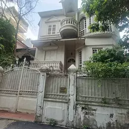 Bán Biệt Thự Đặng Thai Mai 5 Tầng 295m2 Thoáng 4 Mặt 55 Tỷ Thiết kế Phong Cách Ý