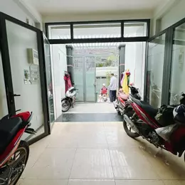 Căn hộ dịch vụ Ngang 3.5 nở 4.5x 20 m
5 tấm Q4 dòng tiền thuê 80 triệu