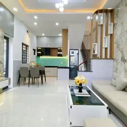 Duy Nhất 1 Căn, DUY TÂN, 3 TẦNG, chỉ nhỉnh 3.x tỷ