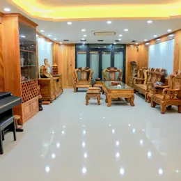 THÁI HÀ, ĐỐNG ĐA - 1 NHÀ RA PHỐ/NHÀ ĐẸP, XỊN/THANG MÁY/DIỆN TÍCH LỚN/GARA OTO 7 CHỖ