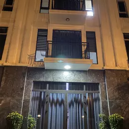 Cho thuê Nhà 3 tầng mặt tiền đường Lê Đức Anh rộng 60m. Nhà mới keng