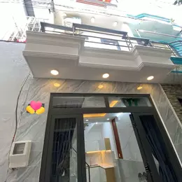 Nhà mới 3 tầng Cống Lỡ, Tân Bình, xe hơi đổ cổng chỉ 2ty980
