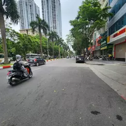 Liền kề Văn Quán 70 m  5 tâng phân lô vỉa hè ô tô chạy vòng quanh 14 tỷ hơn