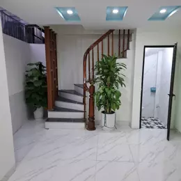 Đầu Lĩnh Nam, 48m2, 5 tầng, 20m ra Ôtô Tránh, Chỉ Nhỉnh 5 tỉ. LH 0904690958