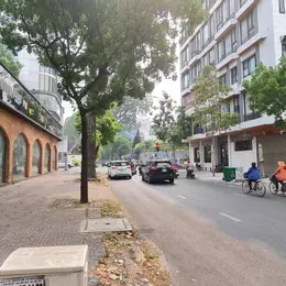 MT lớn, gần Hai Bà Trưng 120 BIS NGUYỄN ĐÌNH CHIỂU, ĐAKAO, QUẬN 1