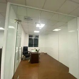 Cho thuê văn phòng phố Vũ Phạm Hàm sàn 500m2, giá chỉ 80 tr/th,