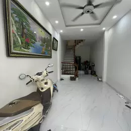 Bán Nhà Đại Mỗ - Pháp Lý Chuẩn - Ô to cách nhà 5m - Nhà Mới ở Ngay - 200m ra Aemall - Nhỉnh 4 tỷ