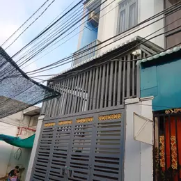 Nhà Bán Phạm hữu lầu , Phường Phước Kiểng Quận 7 
Chủ thiện chí , Nhà mới , vị trí thuận tiện