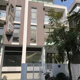 Bán gấp biệt thự Imperia Garden, Nguyễn Tuân, hoàn thiện đẹp, giá tốt, vô vàn tiện  ích