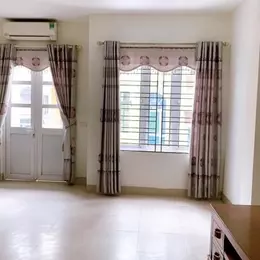 Bán Nhà Ở Đại Lộ Thăng Long – Mễ Trì  - Ngõ 2 Ô Tô Tránh  
Kinh doanh mọi mặt hàng – 40m2 giá