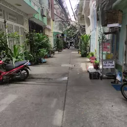 Ngôi Nhà Trung Tâm Quận 10, Nguyễn Ngọc Lộc, 30m², SHR, chỉ 5.7 Tỷ - Độc Đáo và Vượt Trội!