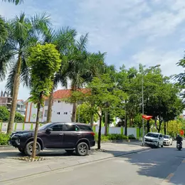 Bán nhà Thượng Thanh Long Biên DT 65m2*5T giá 8 tỷ 350 lô góc ô tô mặt tiền quyền lực dân trí cao