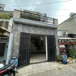 CHÍNH CHỦ CẦN BÁN NHANH CĂN NHÀ TP DĨ AN - BÌNH DƯƠNG