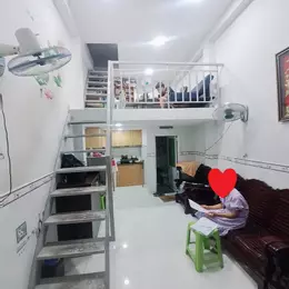 Nhà đường Lạc Long Quân, P10, Tân Bình, 20m2, 3 tầng đầy đủ công năng, nhỉnh 2 tỷ