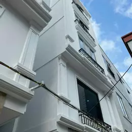 NHÀ ĐẸP Ở NGAY - HỘ KHẨU HÀ ĐÔNG - TRUNG TÂM - 5 TẦNG - 33M - 2.95 TỶ