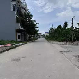BÁN NHÀ TẠI KHU ĐẤT DỊCH VỤ ĐỒNG TÍA CHÚC SƠN