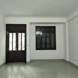 Bán Nhà Tập Thể Kim Liên, Lương Định Của - 60m² - Tầng 2 - 2 Tỷ - 2 Thoáng