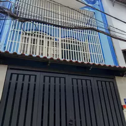 NHÀ HÓT- NGAY NGÃ TƯ 4 XÃ -  44M2 ( 4 x 11 ) - 2 TẦNG - 2PN - 2WC - CHỈ 3,7 TỶ
