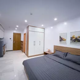 LẠC LONG QUÂN, TÂY HỒ,63M2 7 TẦNG, MẶT NGÕ Ô TÔ TRÁNH, KINH DOANH ĐỈNH CAO, CĂN HỘ DỊCH VỤ, DOANH