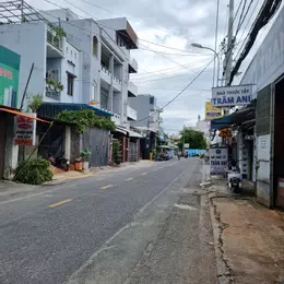 Bán nhà mặt tiền 3 lầu 10x23m giá 17  tỷ Đường Đông Hưng Thuận 2