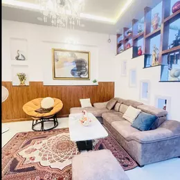 TÔ KÝ TRUNG TÂM Q12 100M2 - GARA Ô TÔ - MT 5M - 3 NGỦ - GIÁ NHỈNH 5 TỶ