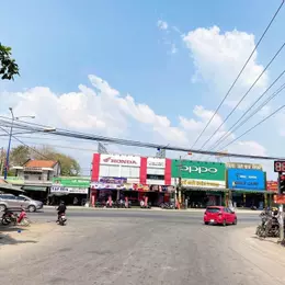 Nhà có việc gấp cần bán lô đất cặp sát Chợ đang buôn bán, 5x20 Sổ sẵn
Giá chỉ 750 triệu