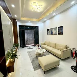 BÁN GẤP PHÙNG CHÍ KIÊN 40m2  - NHỈNH 6 Tỷ - NGÕ NÔNG - LÔ GÓC - AN SINH CAO.