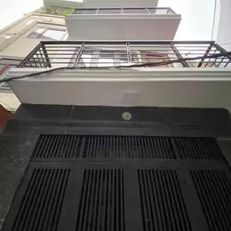 Bán nhà phố Xuân La DT 35/38m2, 5 tầng, 3,6m MT, nhà đẹp ở ngay