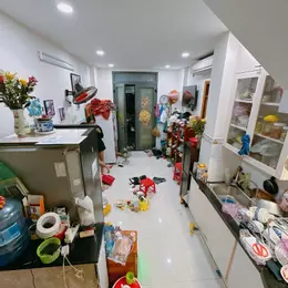 Hẻm xe hơi Ngang 4 x 7 - 4 tấm có 4 tỷ Tôn Thất Thuyết Q4 
NGÂN HÀNG CHO VAY 70% GIẢM 500 TRIỆU