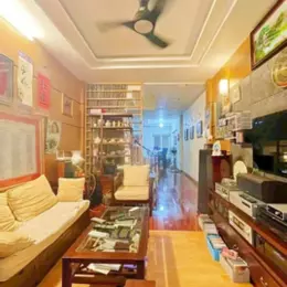 Nhà 53m2 x7 tầng Phố Trung Kính - có Gara ô tô - Giá 18,5 tỷ