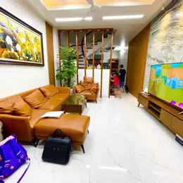 Nhà Đội Cấn 40m2 - 6.5 tỷ Ngõ Nông- Lô Góc - Hàng Xóm Thân Thiện - Dân Trí Cao