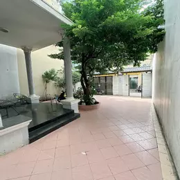 Bán biệt thự Cộng Hoà, P4, Tân Bình, 231m2, 3 tầng, ngang 7,6m, đẹp tuyệt