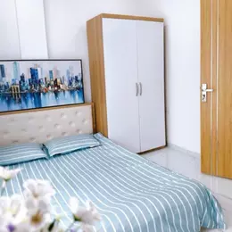 bán nhà mới xây  mặt ngõ quang trung-ô tô đỗ cửa cách 50m ra phố quang trung 32m2 5 tầng
