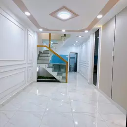 Nhà đẹp Ngang 3x9 m- 3 tấm hơn 2 tỷ Q4