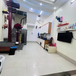 CẦN BÁN NHÀ TRẦN CUNG CỔ NHUÊ - NHÀ ĐẸP 30M2 - NHỈNH 3 TỶ - GẦN CÁC TRƯỜNG ĐẠI HỌC