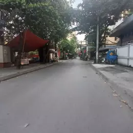 BÁN NHÀ CÂU DIỄN_ NHÀ HIẾM _ DÂN XÂY CHẮC CHẮN_ OTO TRANH_KINH DOANH LUÔN . Gía 8,5 tỷ