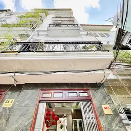 Bán nhà Bà Triệu 31m2 5 tầng, nhà mới, tặng nội thất, ở ngay 5.35 tỷ.