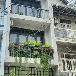 Bán Nhà mặt tiền kinh doanh đỉnh khu phố ẩm thực P.13, Quận 6, 74m2, 3 tầng, 5pn, 12.3 tỷ