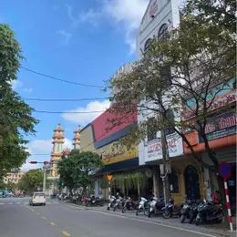 CHO THUÊ NHÀ 4 TẦNG MẶT TIỀN NGUYỄN THỊ MINH KHAI TTTP HUẾ