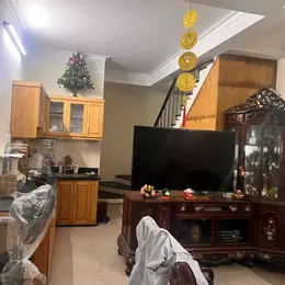 Bán nhà mặt phố 68m 5T Bồ Đề, Long Biên,oto KD, 15ty .
