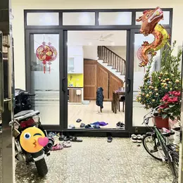 Nhà đẹp/ Nguyễn Ngọc Vũ/ Thanh Xuân/ 51m2 MT5m/ Ô tô