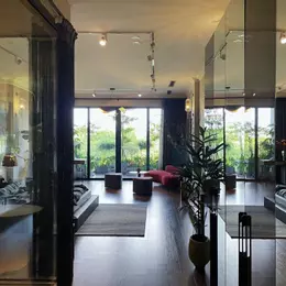 BÁN NHÀ 5T GẦN VIỆN HÀN LÂM, DT 100M2, DÂN XÂY KCBT,  Ô TÔ TRÁNH VỈA HÈ, CHỈ 26 TỶ