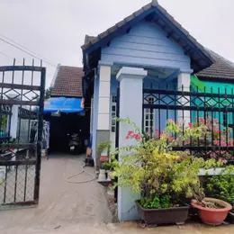 Bán đất full thổ cư đối diện 3030B Hùng Vương - Xã Phú Đông  10m X17,3m
Tel 0903034123