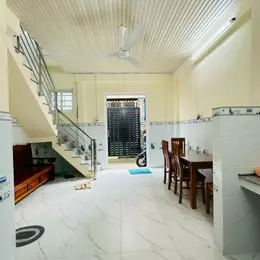 Ngay Trường Đại Học Công Nghiệp - P.4 Gò Vấp - 20m Mặt Tiền - Chỉ 2.85 Tỷ