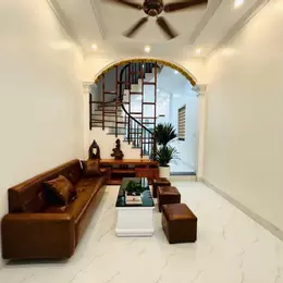 SIÊU HOT TẠI NGUYỄN KHANG - SIÊU ĐẸP VÀ HIẾM - NGÕ Ô TÔ - SỔ VUÔNG - GIÁ 10.5 TỶ