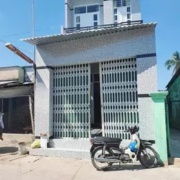 Nhà mới 54m2 sổ hồng riêng Trung Chánh - Hóc Môn giá 800 triệu buông sổ.