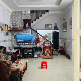 Gần Trường THCS Phạm Văn Chiêu, Hẻm thông xe hơi, (4.1 x 13.5)m, Đúc 2 Tầng
