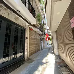 Bán nhà Ba Đình - Ngõ rộng nông - Nội thất đẹp